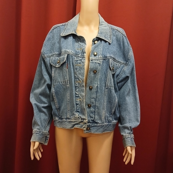 Bugle Boy Jackets & Blazers - Bugle BOY Medium Wash Jean Jacket size L​​​